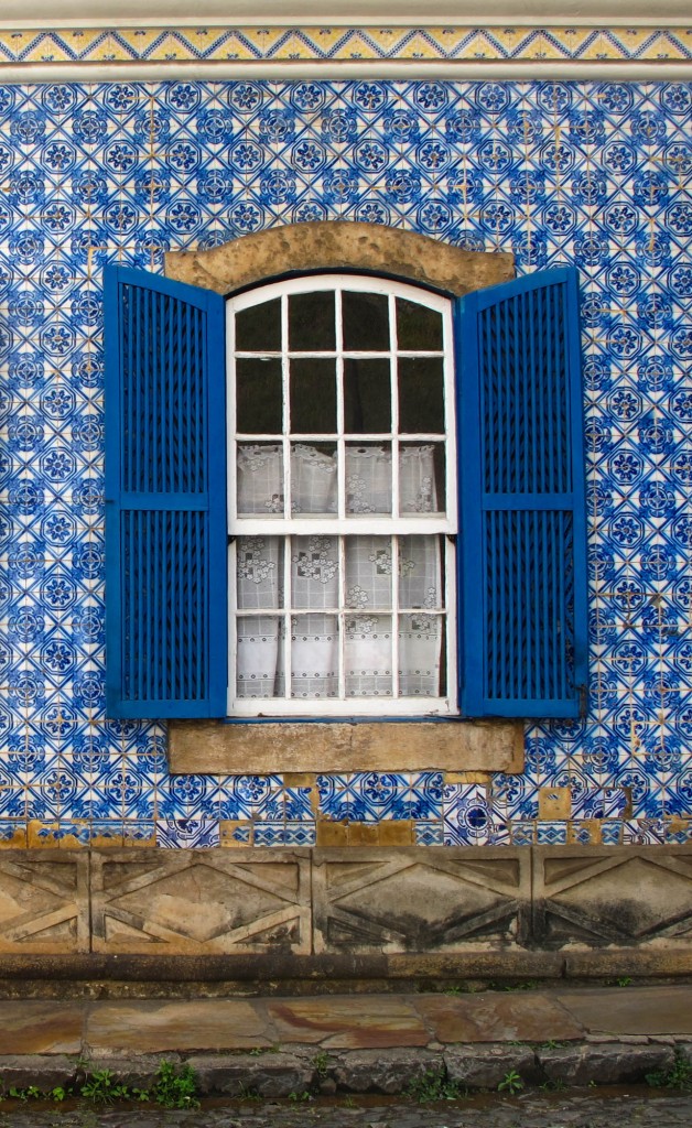 Colorful Windows & Doors in Minas Gerais, Brazil | This Is My Happiness.com