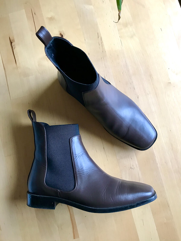 Everlane Chelsea boots review