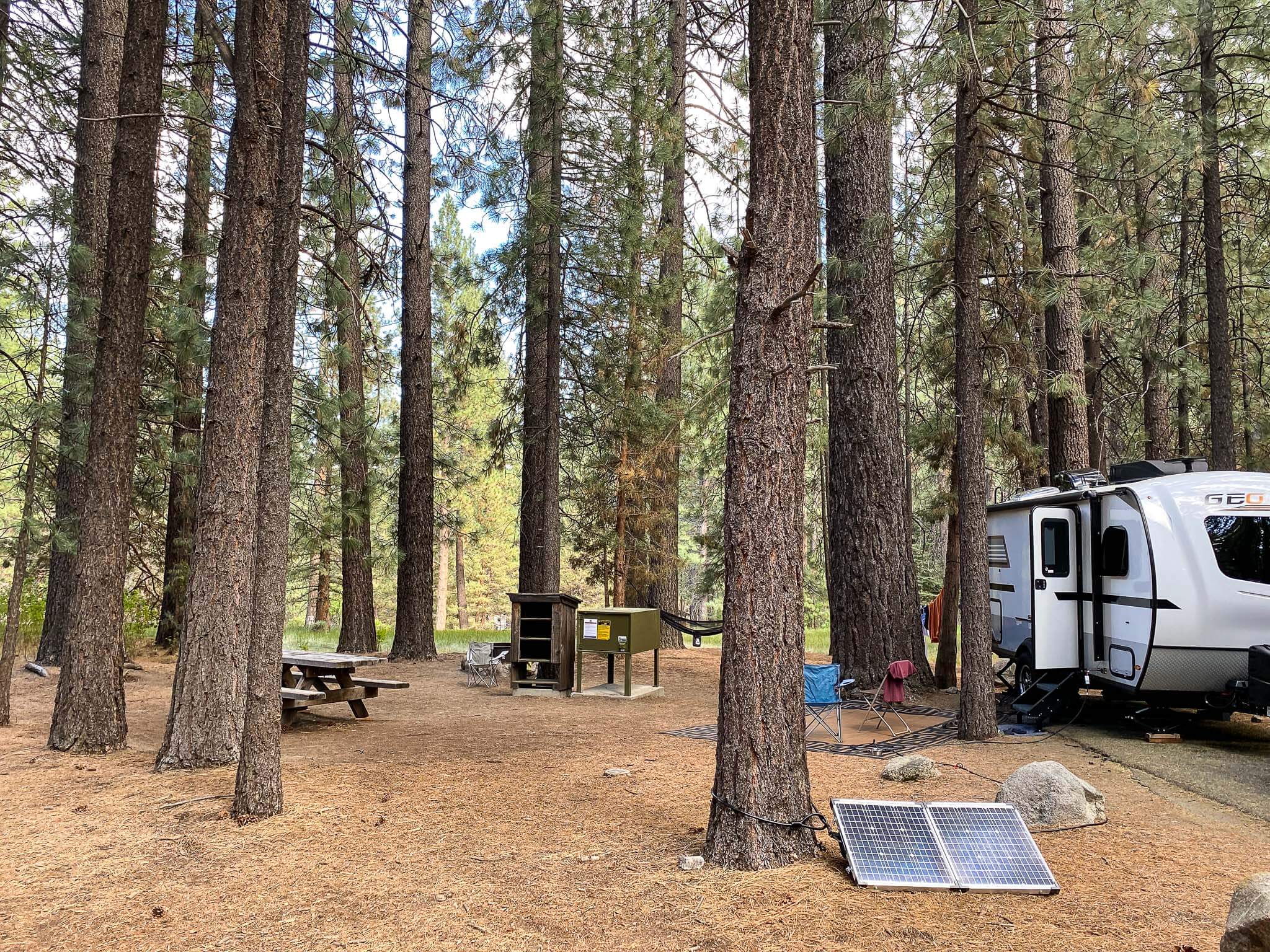 RV camping trip in Eastern Sierra Highway 395