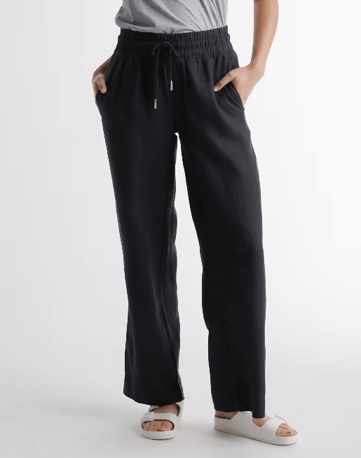 best pants for travel in summer
